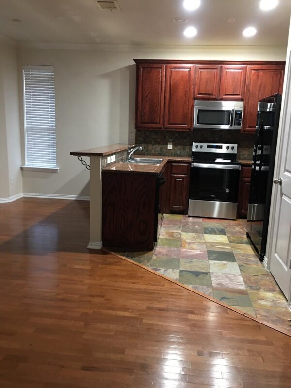 Building Photo - 1064 Alyssa Ln