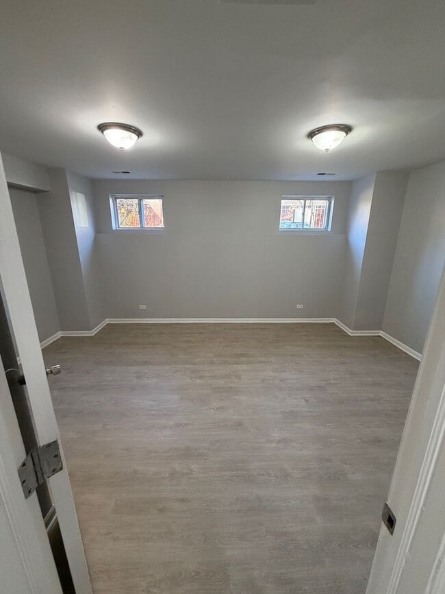 Foto del edificio - 7808 S Greenwood Ave