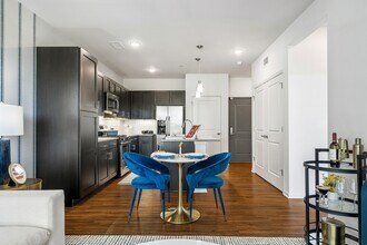 Building Photo - Brook on Janes