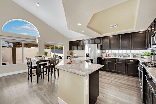 Building Photo - 2845 Via Stella St