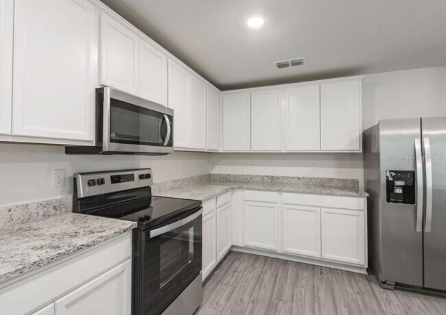 Building Photo - 667 Bay Leaf Dr