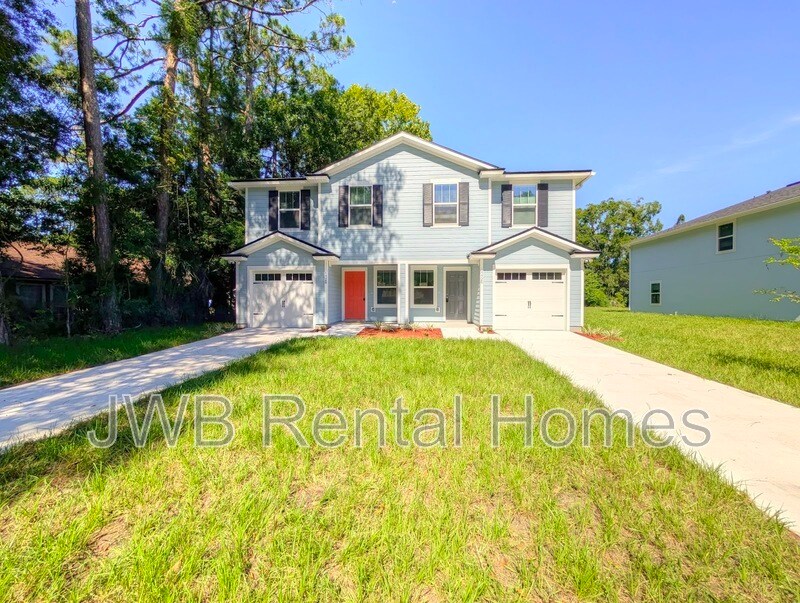 Foto principal - 1126 Comanche St