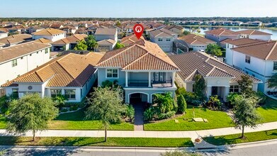 Building Photo - 10254 Beechwood Ln