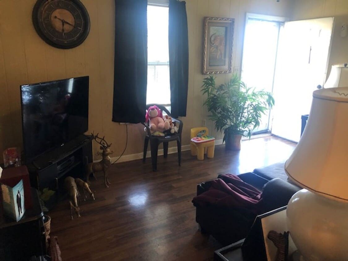 Foto principal - 2 Bedroom 1 Bathroom Duplex in Winterville!