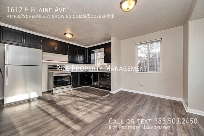 Foto del edificio - 1612 Blaine Ave