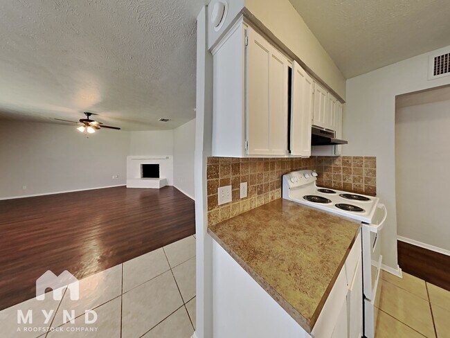 Building Photo - 7145 Romford Way