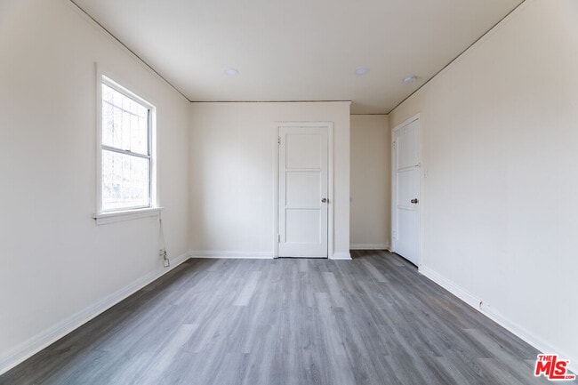 Foto del edificio - 138 W 82nd St