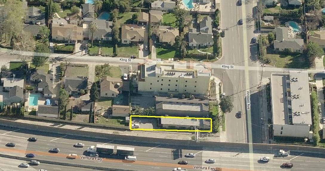 Aéreo - 4716 Whitsett Ave
