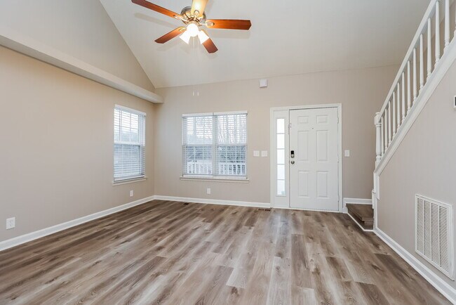 Foto del edificio - 5012 Chadfield Way
