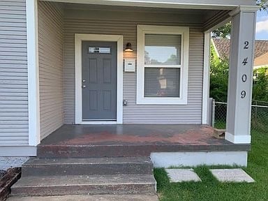 Foto principal - 2409 NW 18th St