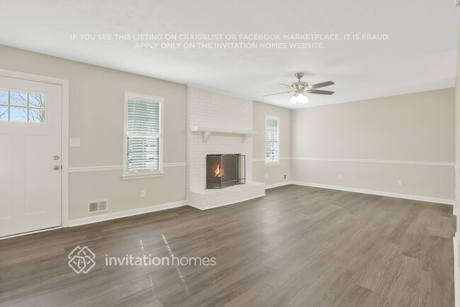 Building Photo - 656 Almand Branch Rd SE