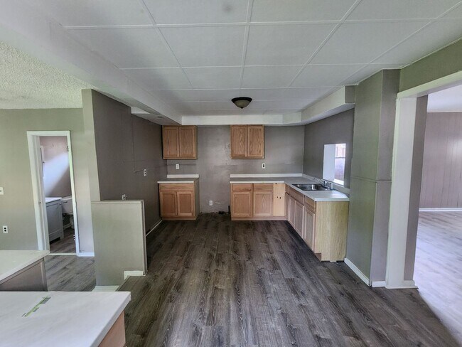 Foto del edificio - Two Bedroom Single Family Home!