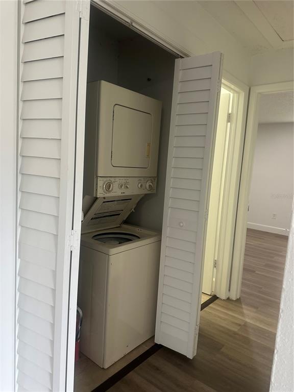 Foto del edificio - 8434 Camden St