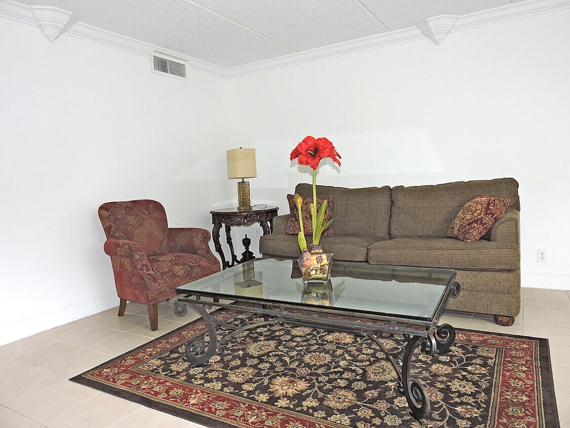 3000 Springdale Blvd Unit V101, Palm Springs, FL 33461 Condo for Rent