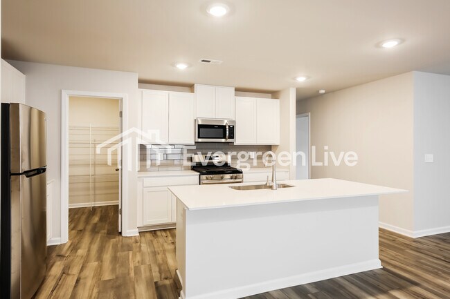 Building Photo - 4054 Rustling Grass Trl