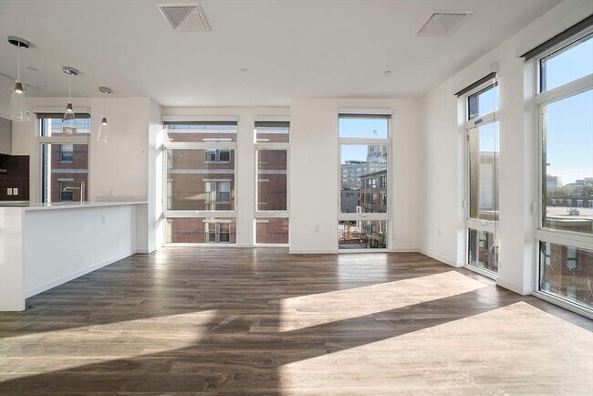 Foto del edificio - 839 Beacon St