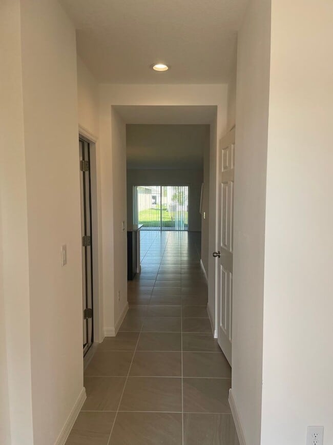 Foto del edificio - 1120 Myrtle Hammock Ln