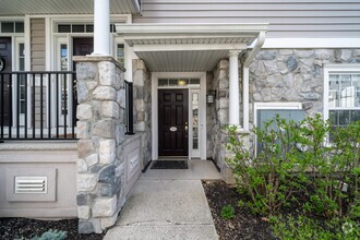 Building Photo - 179 Winchester Ct