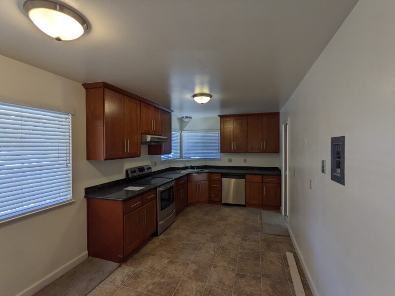 884 Bing Dr Unit 1, Santa Clara, CA 95051 Apartment for Rent in Santa