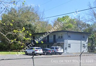 Building Photo - 1085 St Clair St