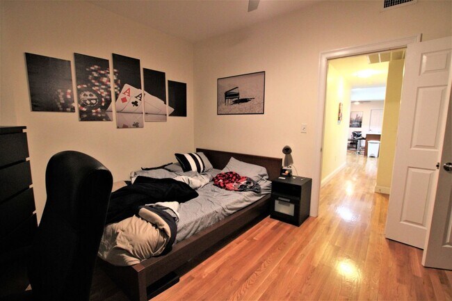 Foto del edificio - 1023 Tremont St #2B Boston MA 02120