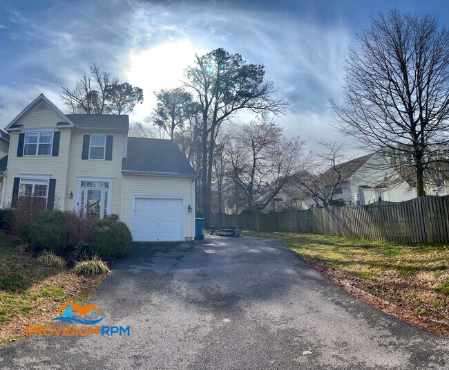 Foto del edificio - 106 Hanson Ct