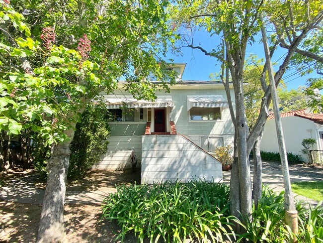 Building Photo - 36 Magnolia Avenue