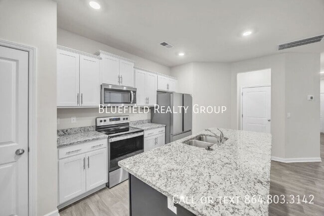 Building Photo - 1329 Wunder Way