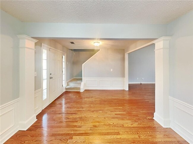 Foto del edificio - 3562 Courtfield Trace NE