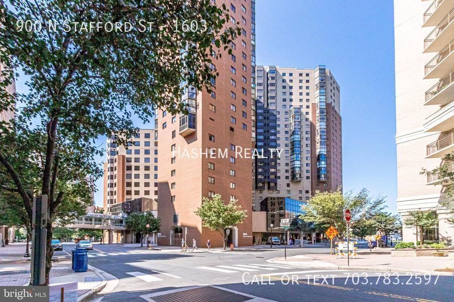 Primary Photo - Stunning 2 bedroom Condo in the Heart of B...