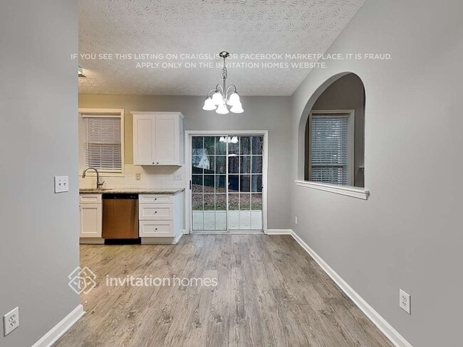 Building Photo - 3110 Kirkwood Dr NW