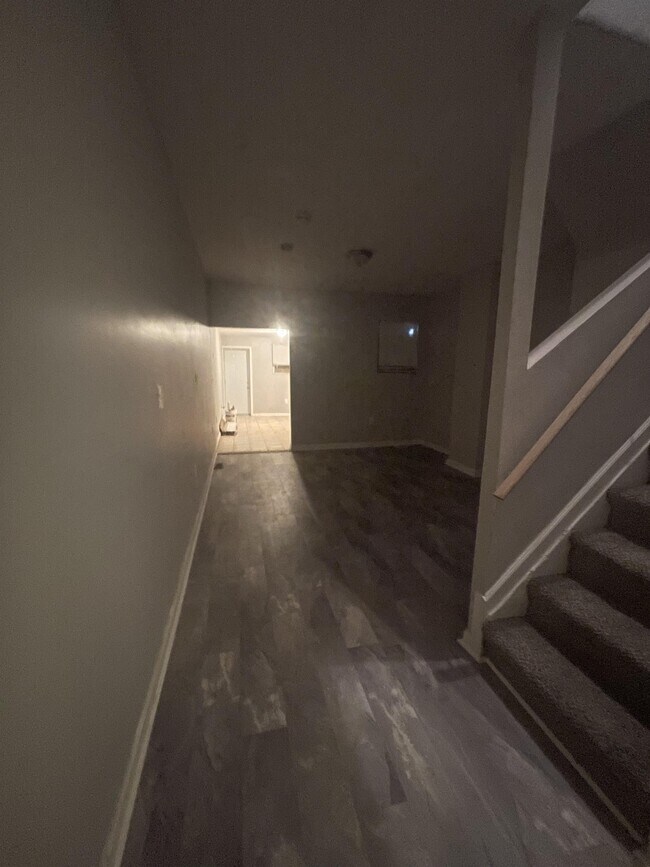 Foto del edificio - 3613 W Belvedere Ave