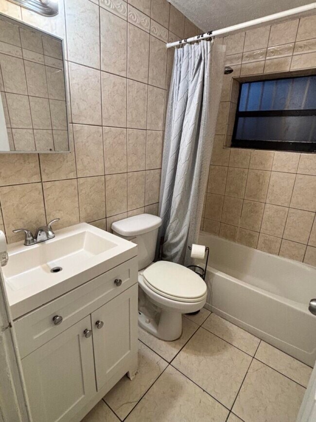 Foto del edificio - 2901 NW 21st St