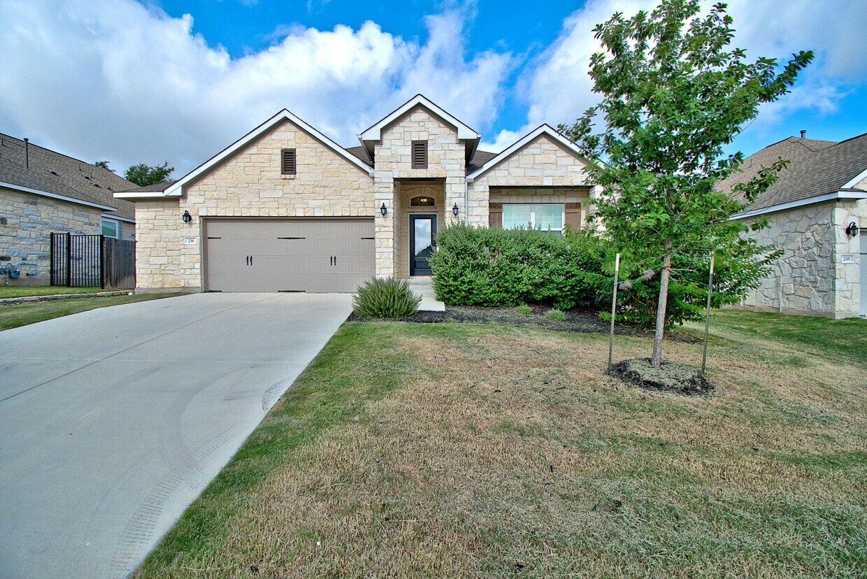 Primary Photo - Stunning Single Story 4 Bed in Rancho Sienna