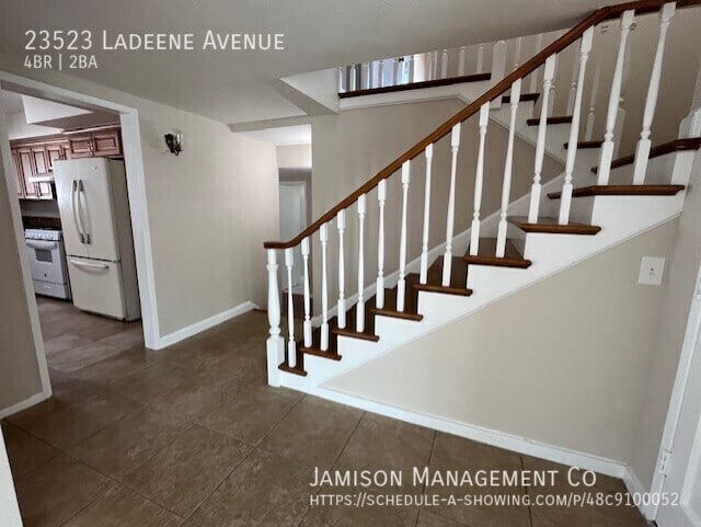 Building Photo - 23523 Ladeene Ave