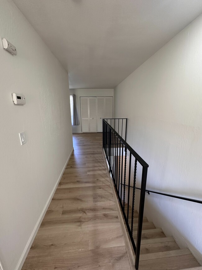 Building Photo - 2948 Yulupa Ave