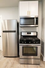 Building Photo - 2402 Rucker Ave