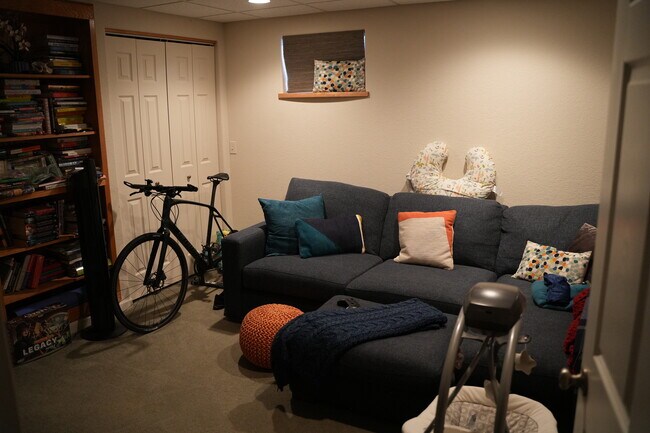 Foto del edificio - 3518 Nyland Way