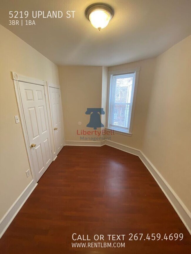 Foto del edificio - 5219 Upland St