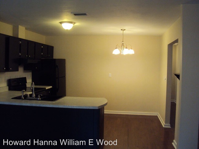 Building Photo - 903 Wickford Dr