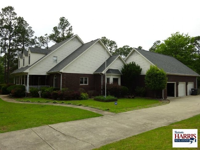 Building Photo - 948 Elliot Farm Rd