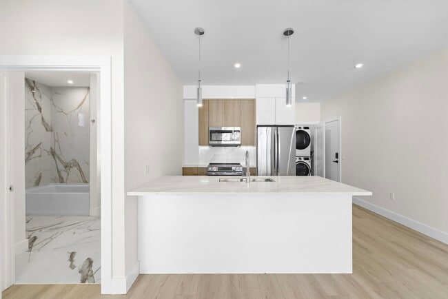 Foto del edificio - 4525 Bergenwood Ave