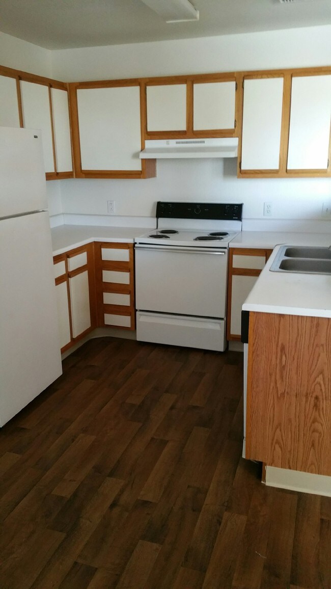 Saguaro Gardens Apartments 1501 S Highway 79 Florence, AZ