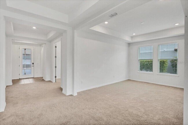 Building Photo - 7228 Great Egret Blvd