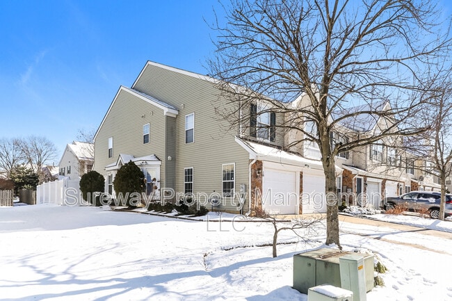 Foto del edificio - 18 Leighton Dr