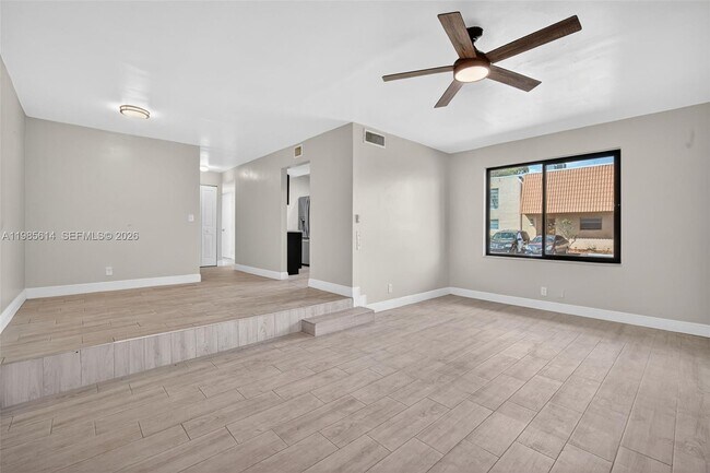 Foto del edificio - 1451 NW 92nd Ave