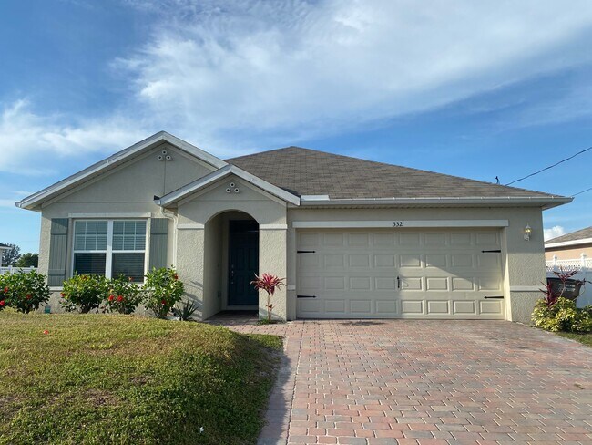 Building Photo - Welcome Home! 3BR/2BA Single-Family Home w...