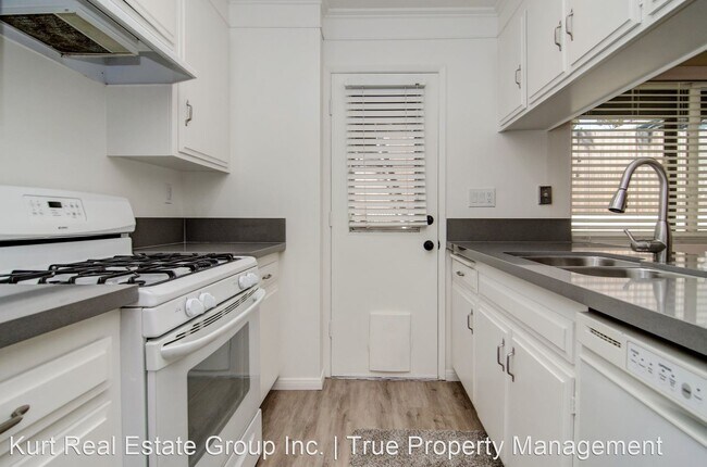 Foto del edificio - 2 br, 1 bath House - 645 W Main St