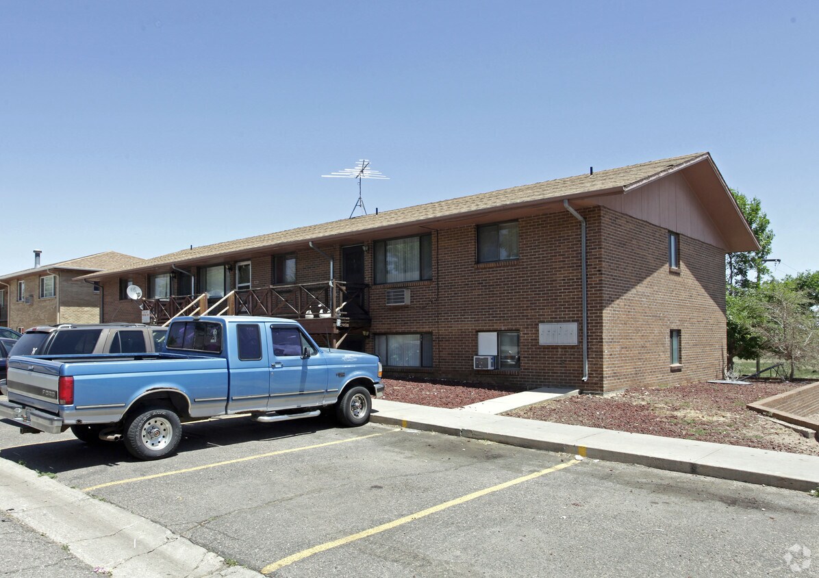 Building Photo - 3032 Denver St