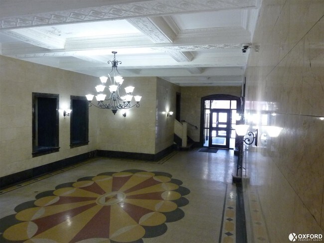 Foto del edificio - 490 E 23rd St
